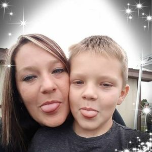 Meet your Posher, Lacee